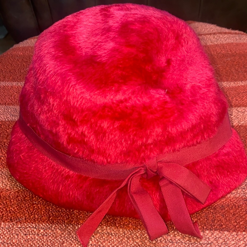 FAUX FUR DUCHESS ITALY HAT MARCHE EXCLUSIVE VINTAGE SZ 22 (large)